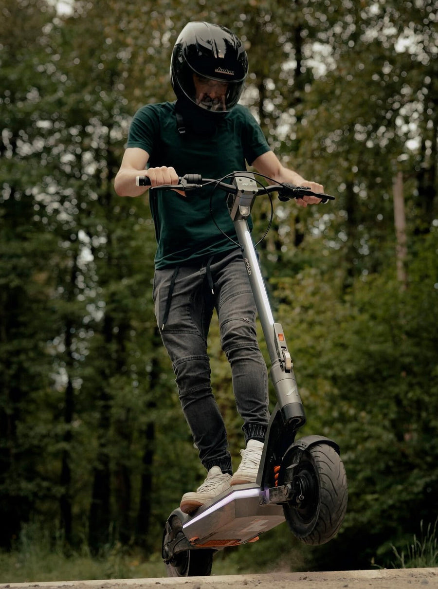 How to Choose Your First E-Scooter for Adults